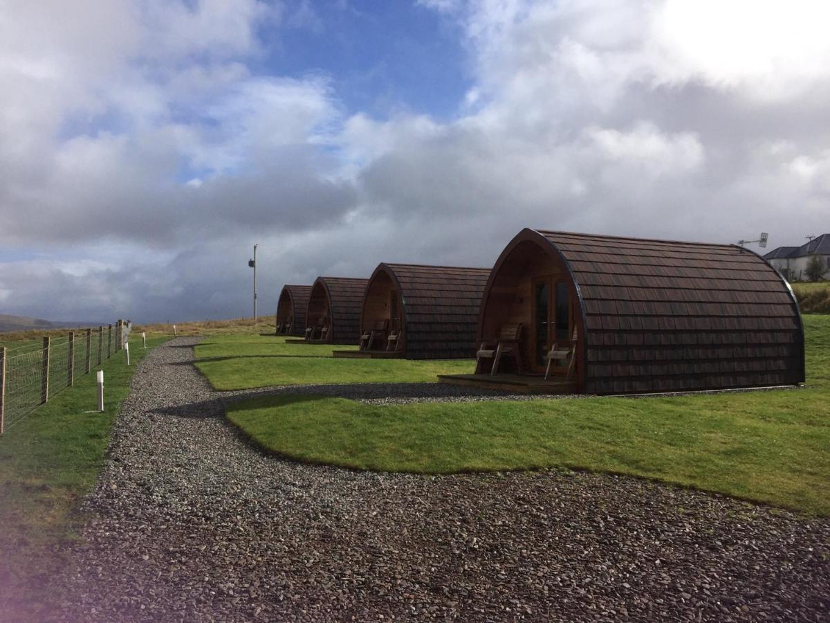 Вилла Skeabost View Pods Skye Портри Экстерьер фото